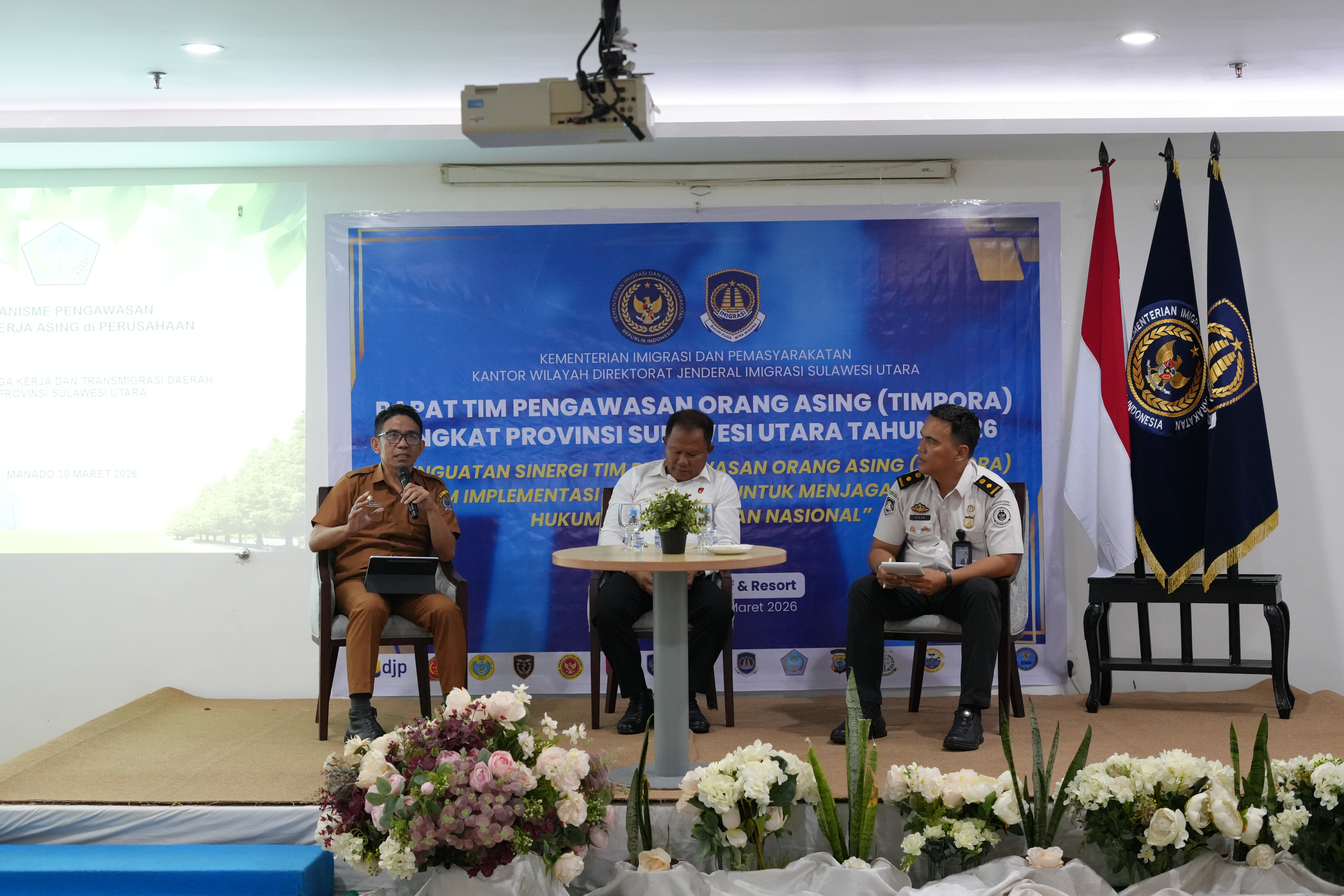Implementasi KUHAP Baru Didorong, Kanwil Ditjenim Sulut Perkuat Sistem Pengawasan Orang Asing yang Terintegrasi melalui Rapat TIMPORA